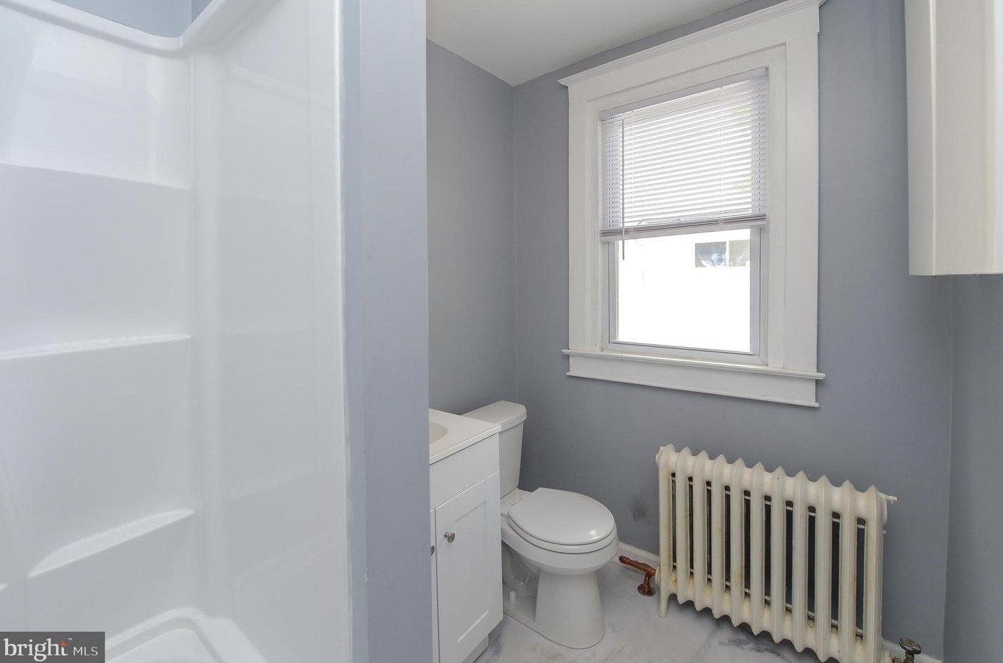 211 Lantwyn Ln, Penn Valley PA  19072-2005 exterior