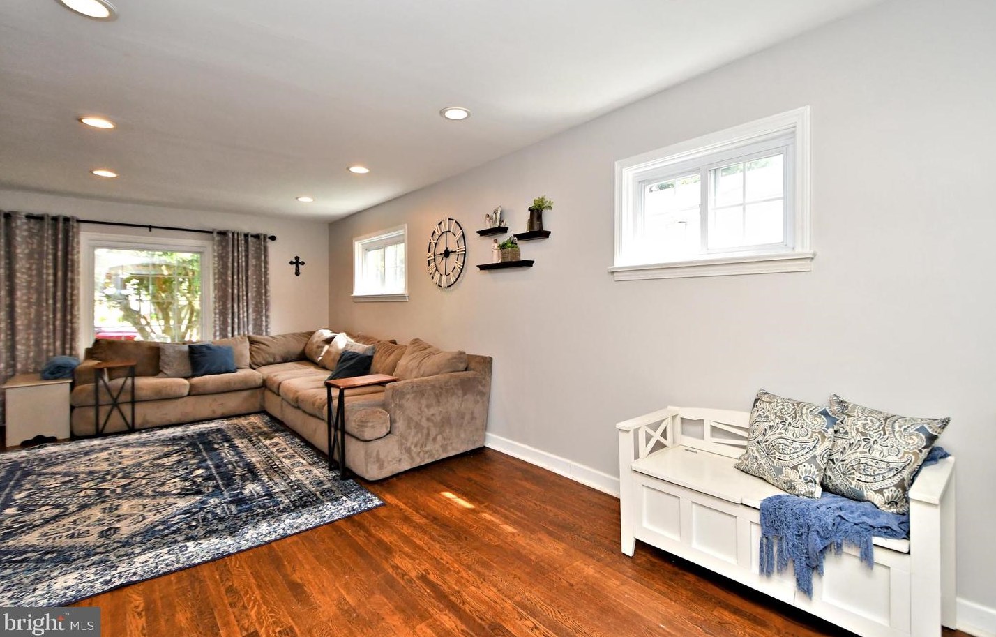 234 10 St, North Wales PA 19454-3019 exterior