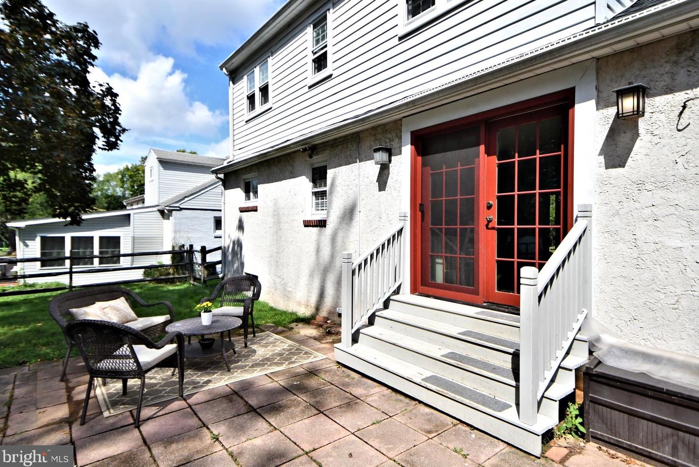 234 10 St, North Wales PA 19454-3019 exterior