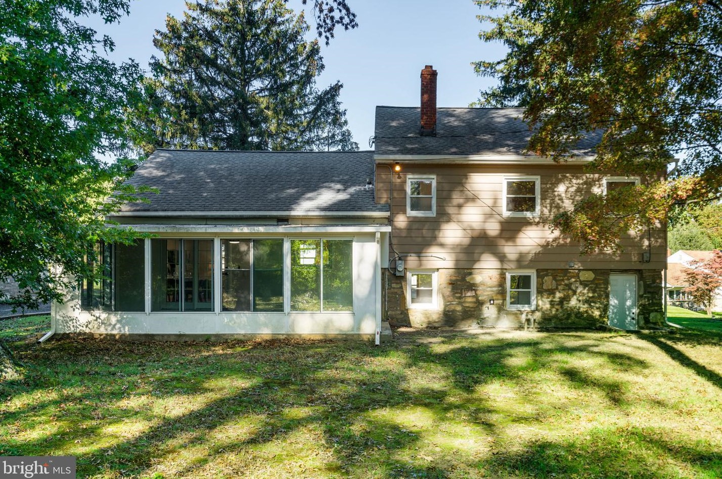 1019 Anna Rd, Huntingdon Valley, PA 19006