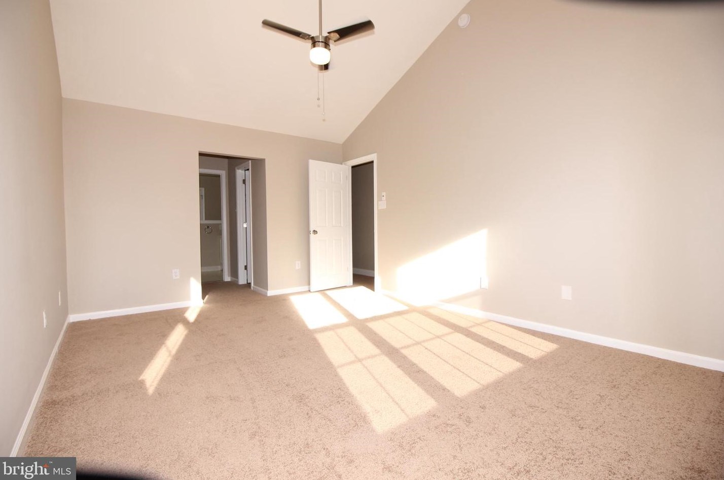 614 Ascot Ct, North Wales PA  19454-4523 exterior