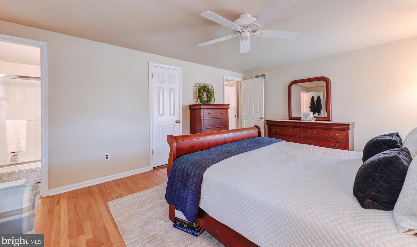 616 Shearer St, North Wales PA 19454-2610 exterior