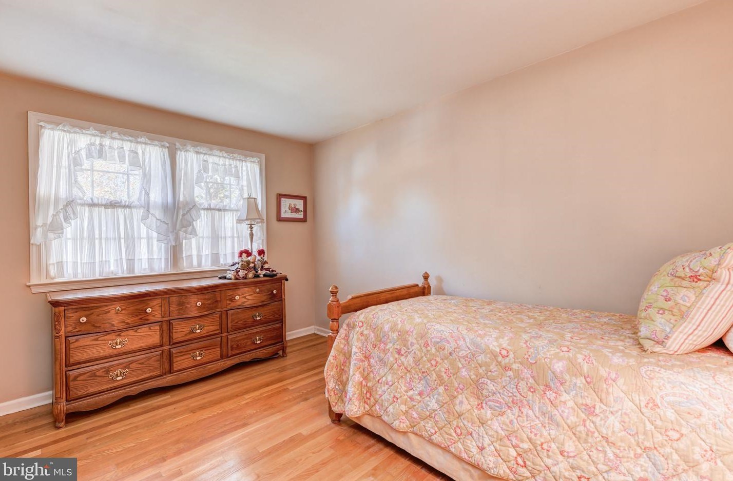 616 Shearer St, North Wales PA 19454-2610 exterior