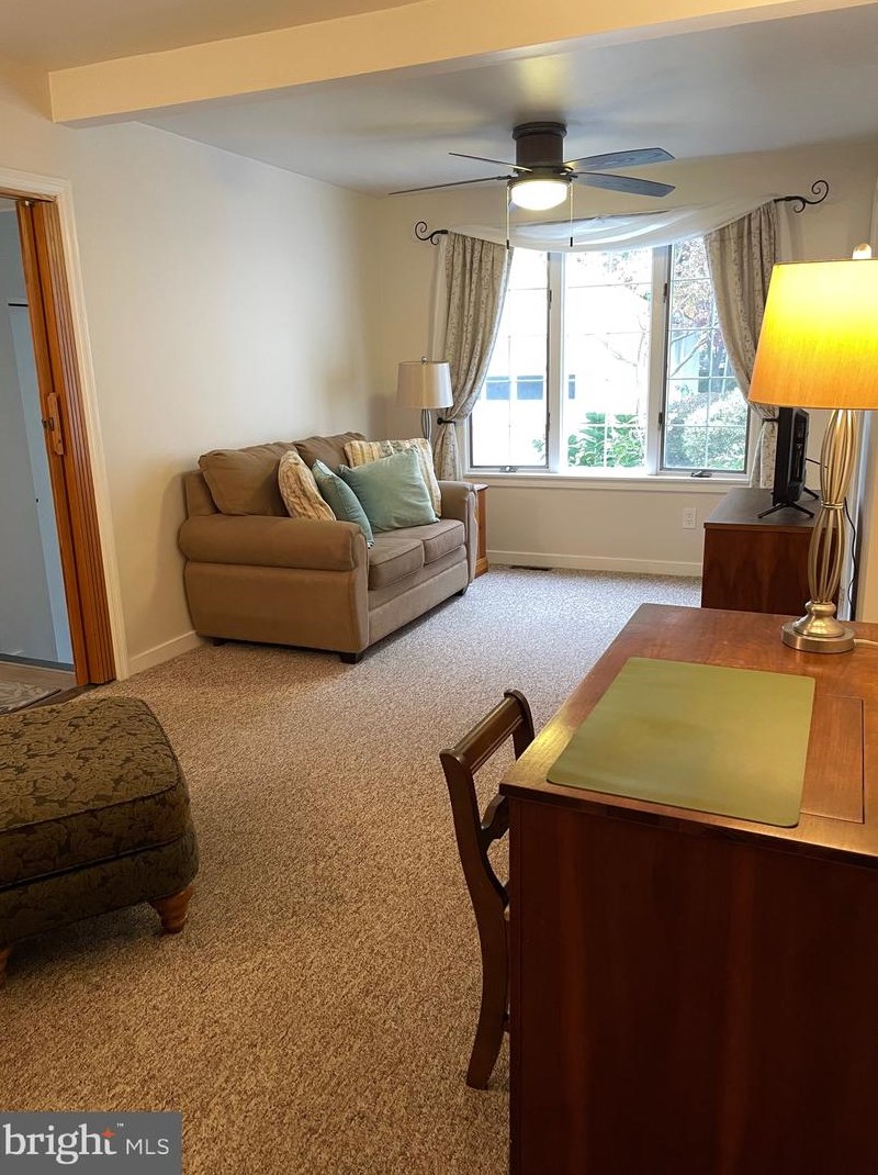 2433 Fairhill Ave, Ardsley PA  19038-3519 exterior