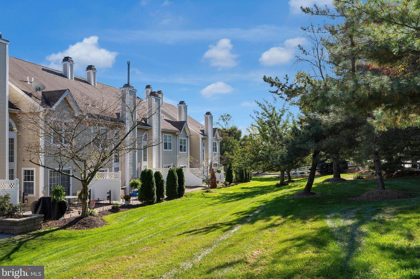 300 Delmar Ct, North Wales PA  exterior