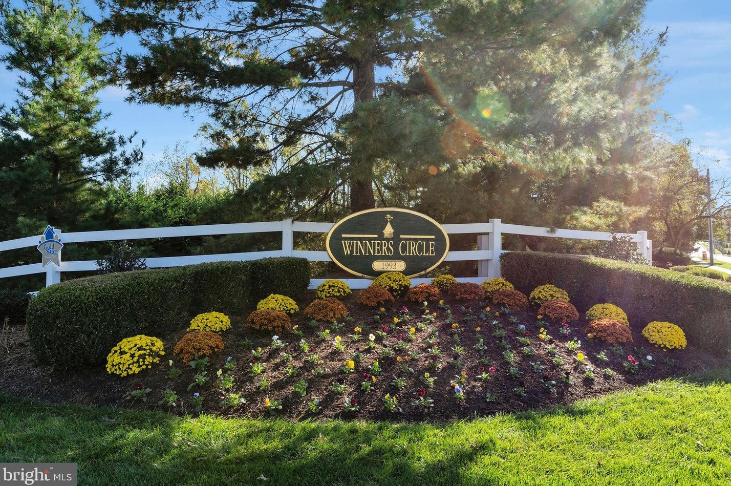 300 Delmar Ct, North Wales PA  exterior