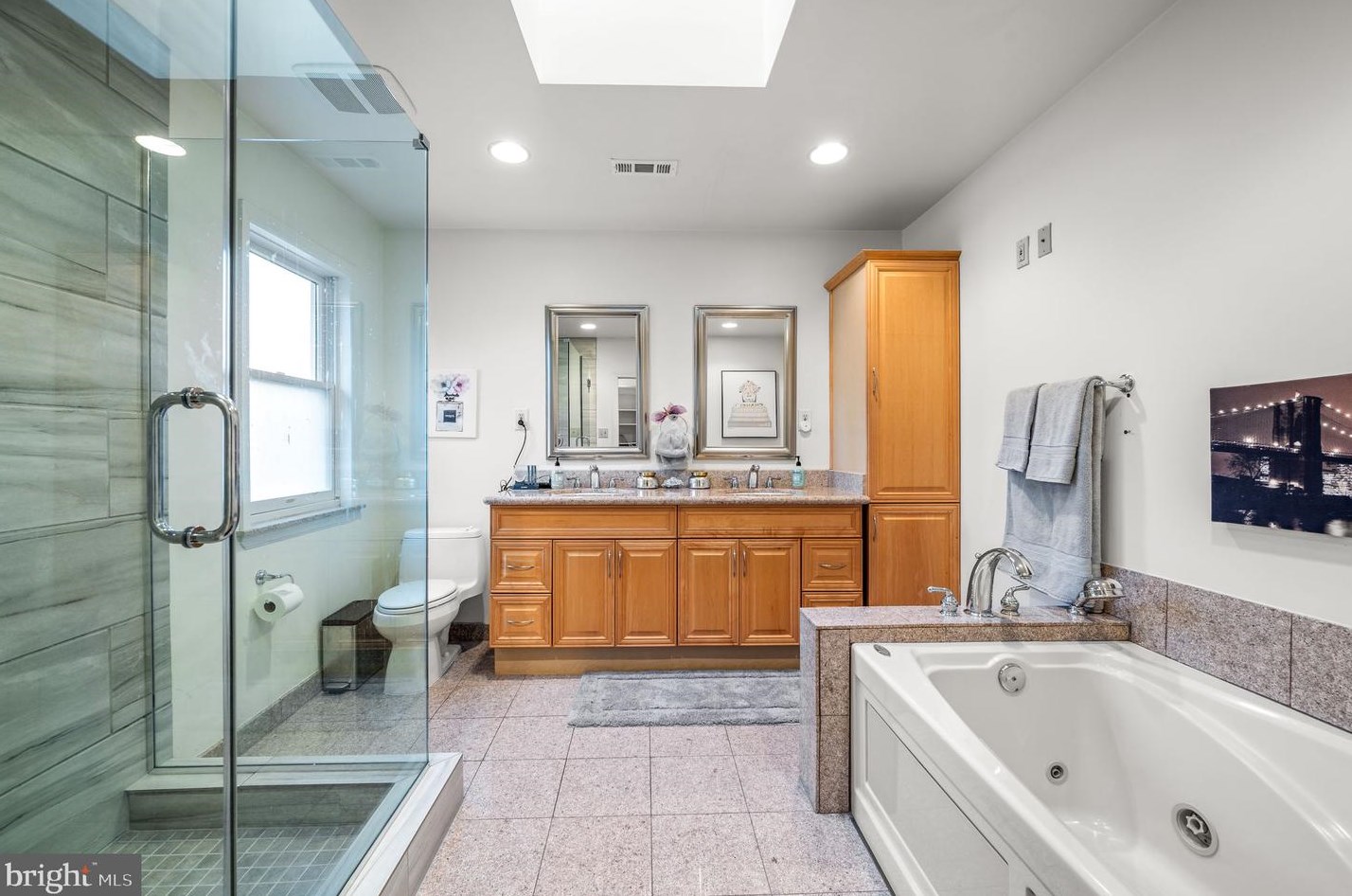 231 Henley Rd, Penn Wynne PA  19096-3108 exterior