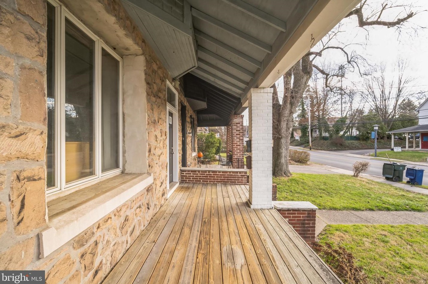 2907 Mount Carmel Ave, Ardsley PA  19038-1621 exterior