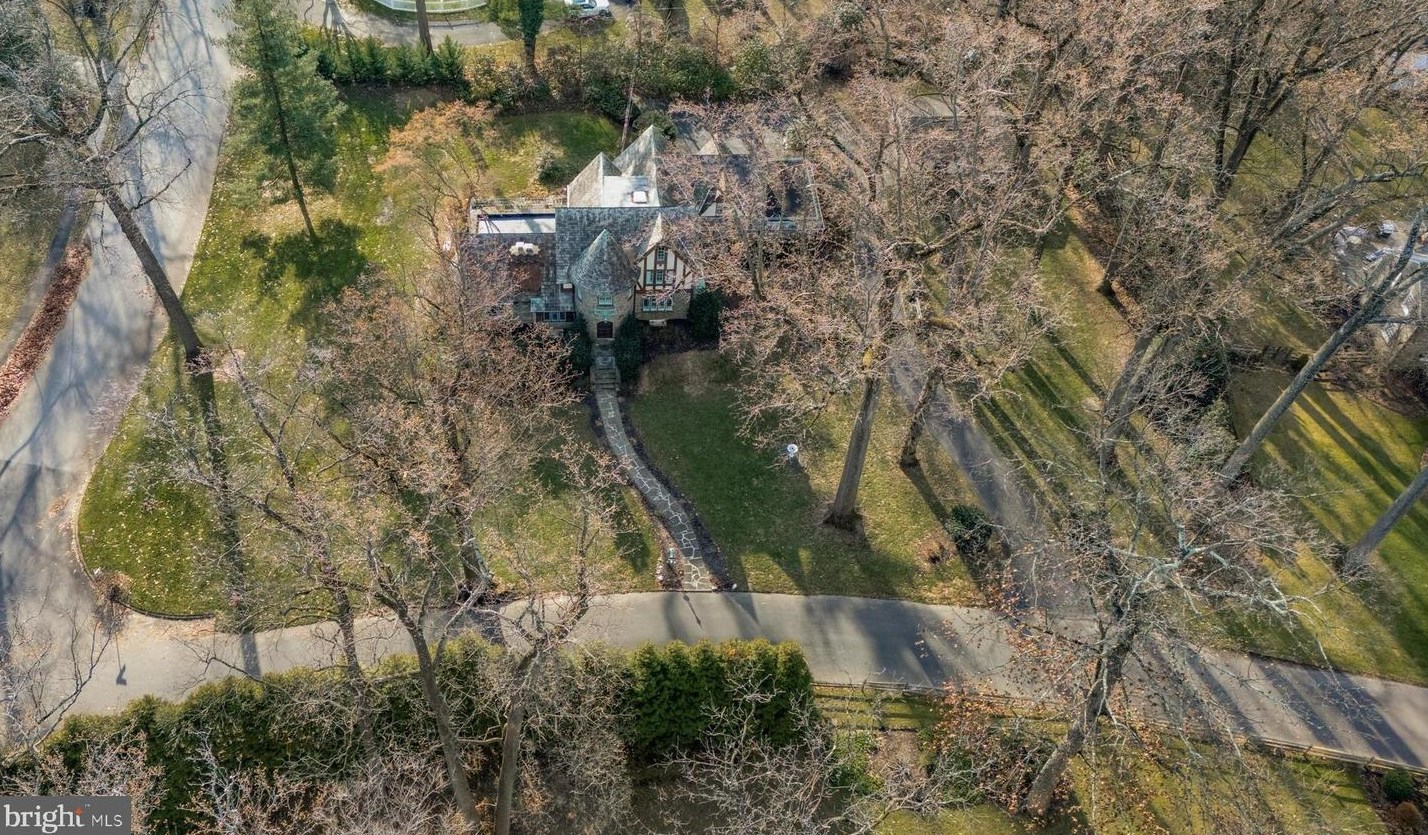 1106 Devon Rd, Meadowbrook PA 19046-3013 exterior