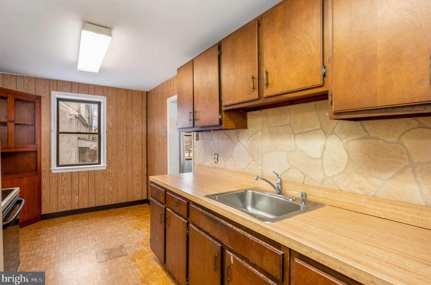 108 Mill Rd, Norristown PA  19401-1817 exterior