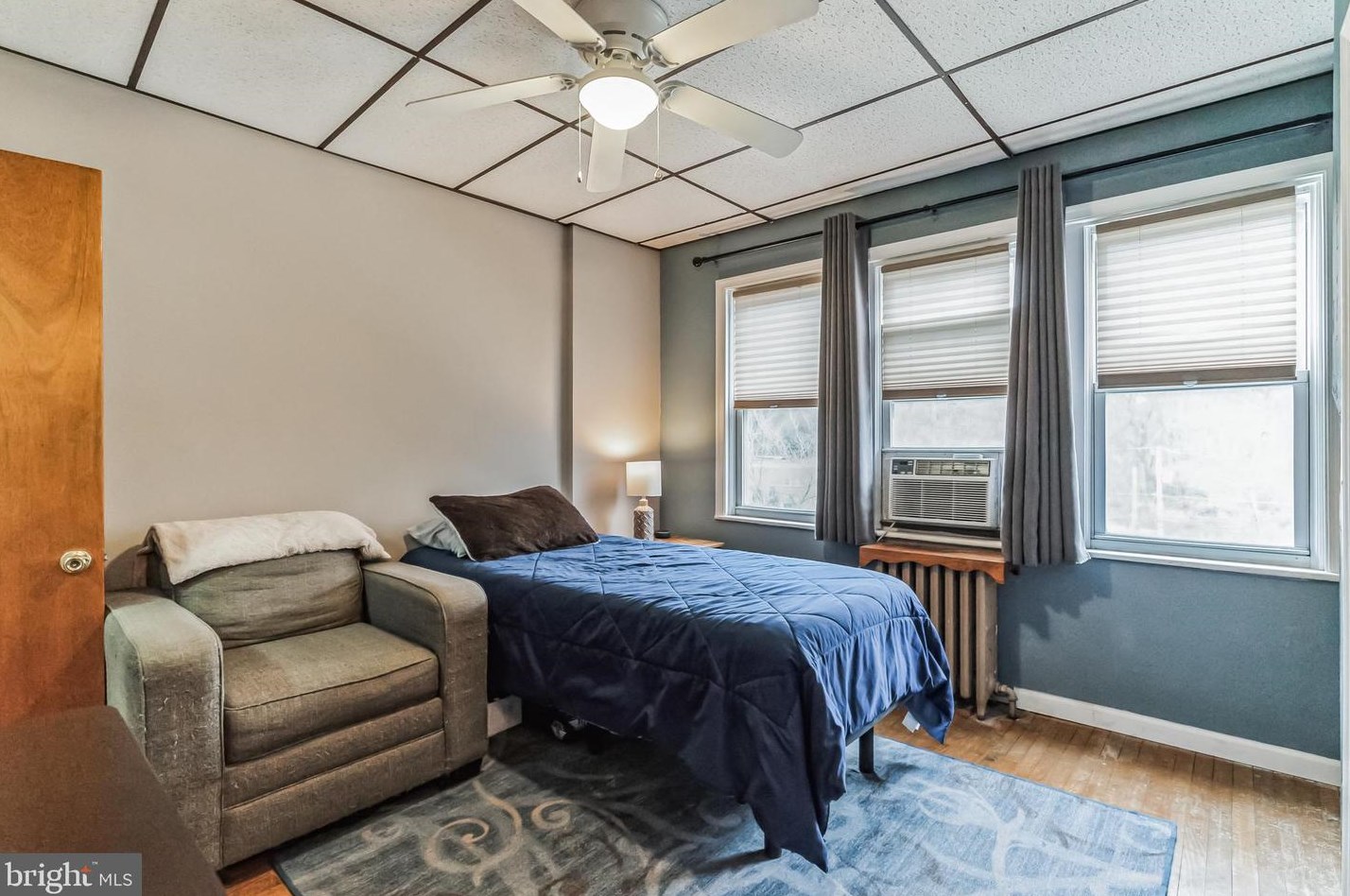 223 Blake Ave, Meadowbrook PA  19046-4210 exterior