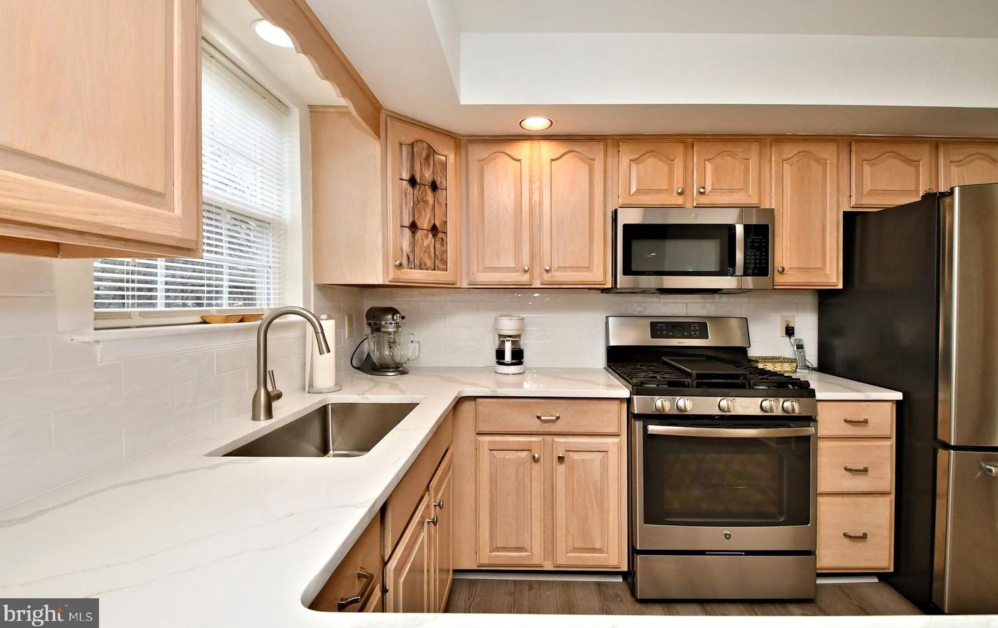 212 Brenton Cir, Harleysville PA  19438-2022 exterior