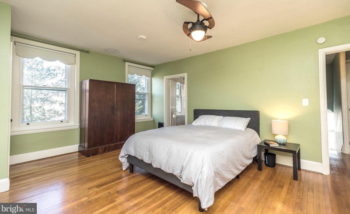 162 Fernbrook Ave, Wyncote PA  19095-1507 exterior