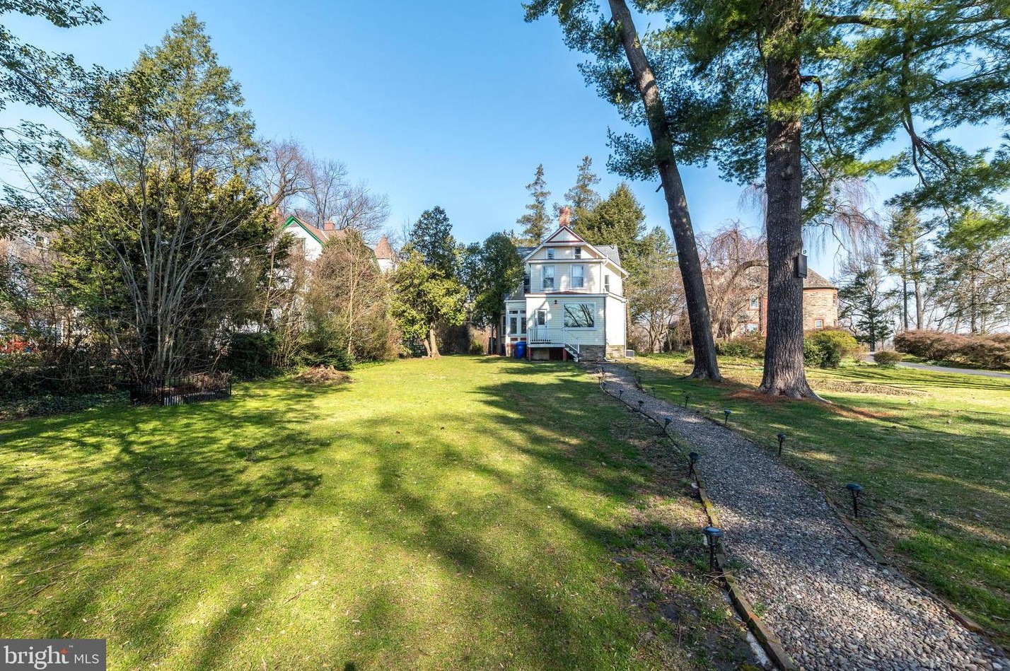 162 Fernbrook Ave, Wyncote PA  19095-1507 exterior