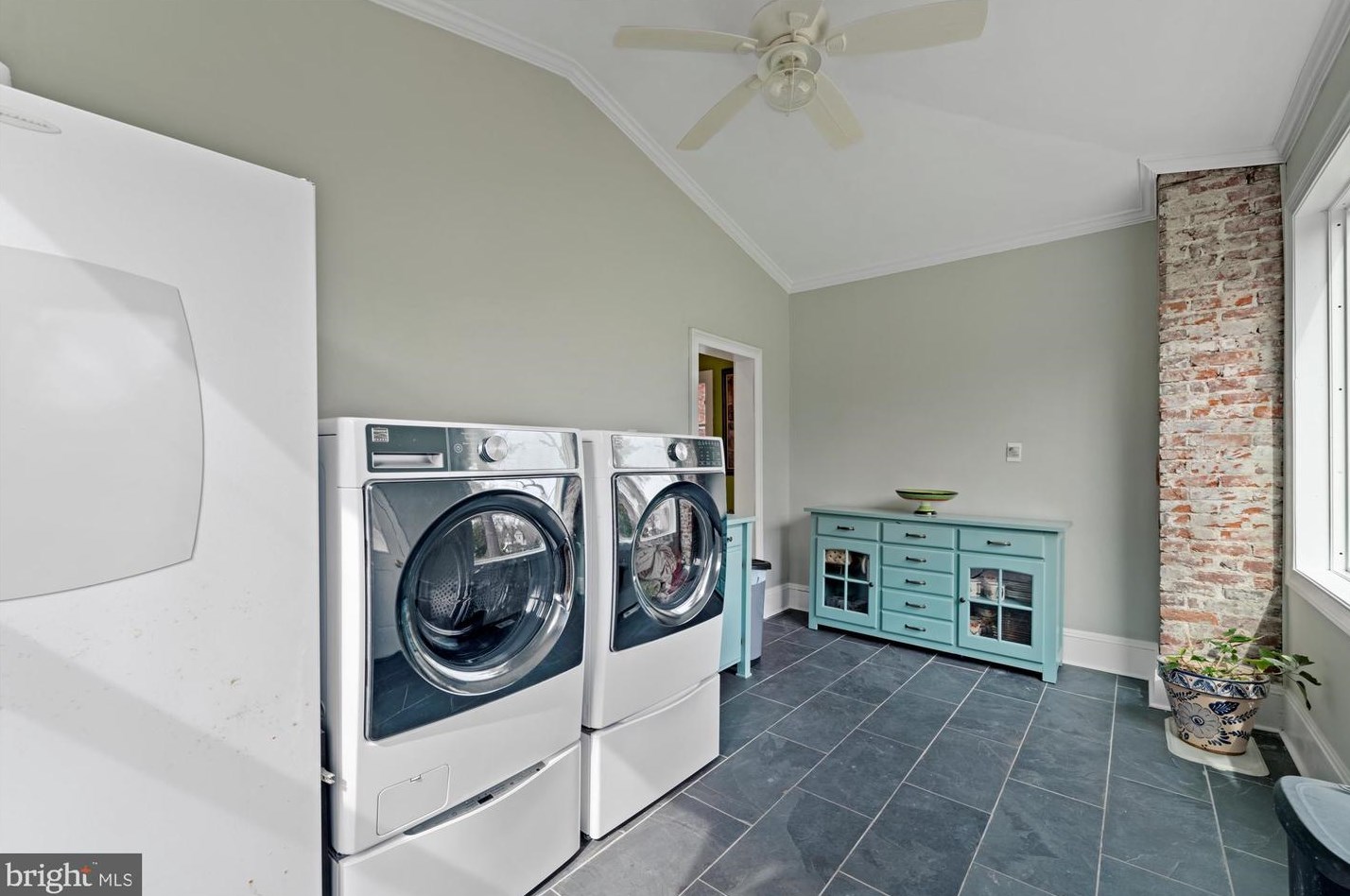 162 Fernbrook Ave, Wyncote PA  19095-1507 exterior