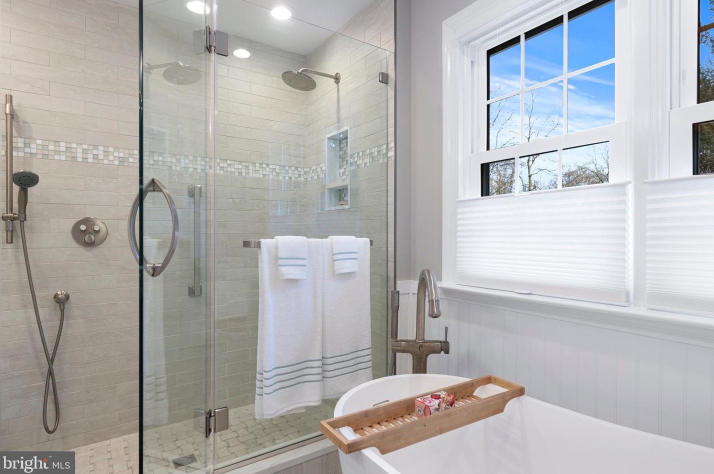 721 Outpost Cir, Wayne PA  19087-2100 exterior