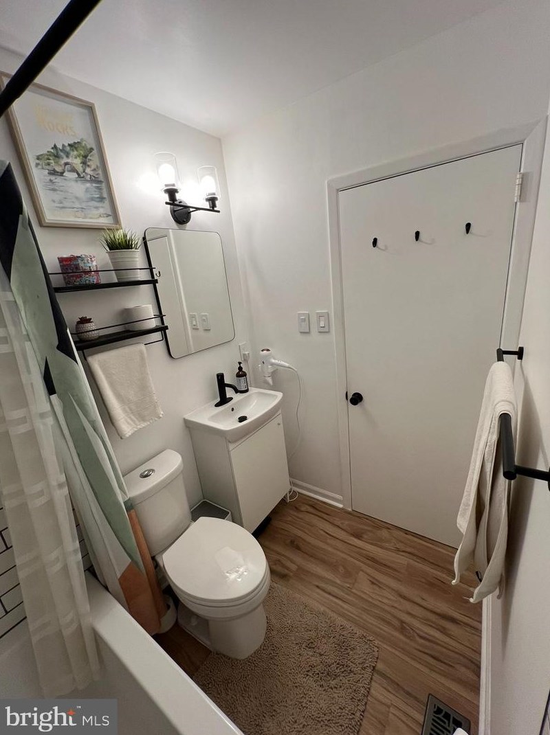 1224 Heather Rd, Prospectville PA  19002-5015 exterior