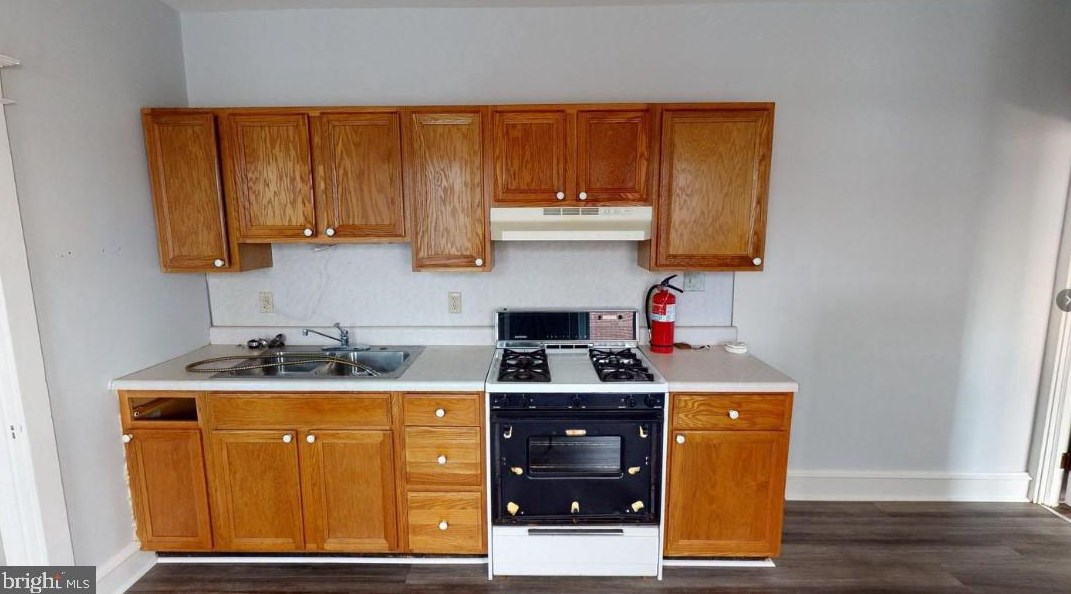 1512 Arch St, Norristown PA 19401-3529 exterior