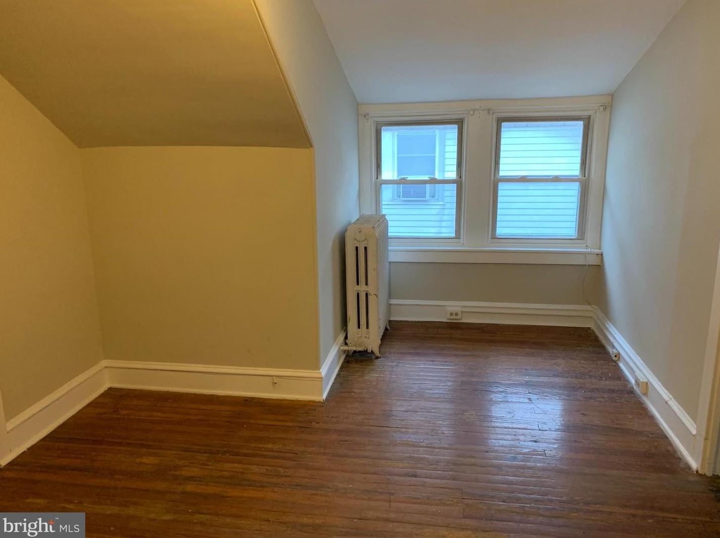 1512 Arch St, Norristown PA 19401-3529 exterior