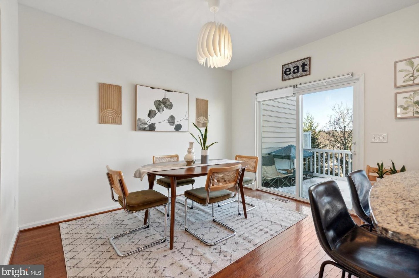 404 Susan Cir, North Wales PA  19454-1414 exterior