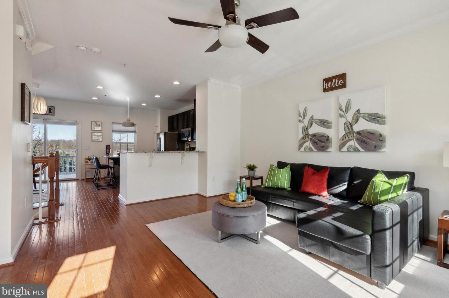 404 Susan Cir, North Wales PA  19454-1414 exterior