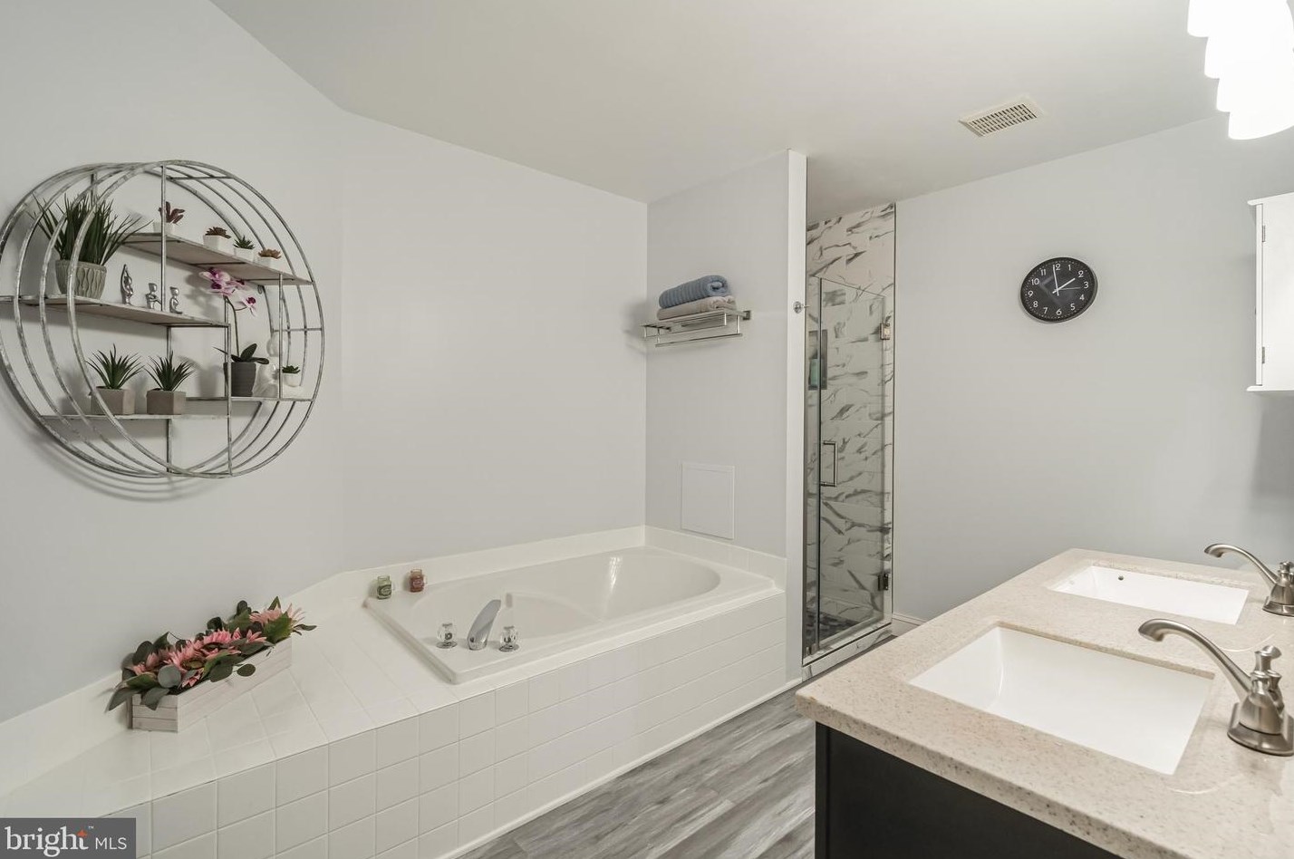 1105 Duchess Ct, Limerick PA  19468-1370 exterior