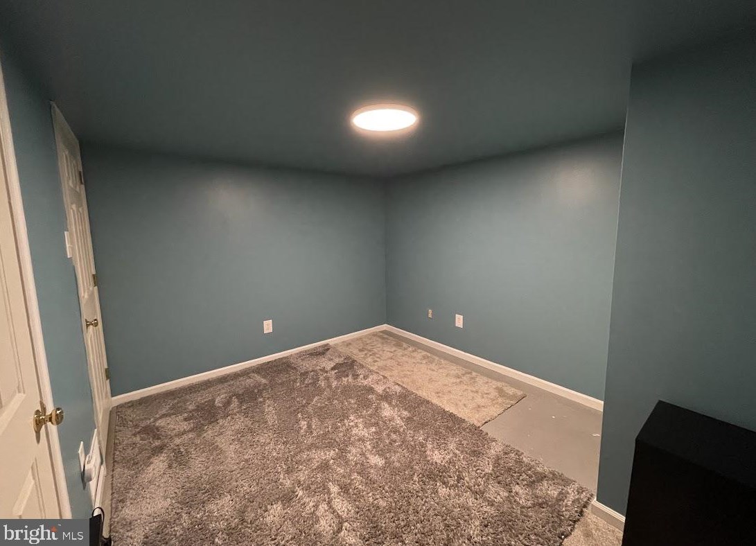113 Newport Ct, Harleysville PA  19438-3613 exterior