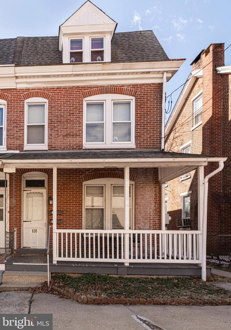 130 4th St, Pottstown PA  19464-5218 exterior