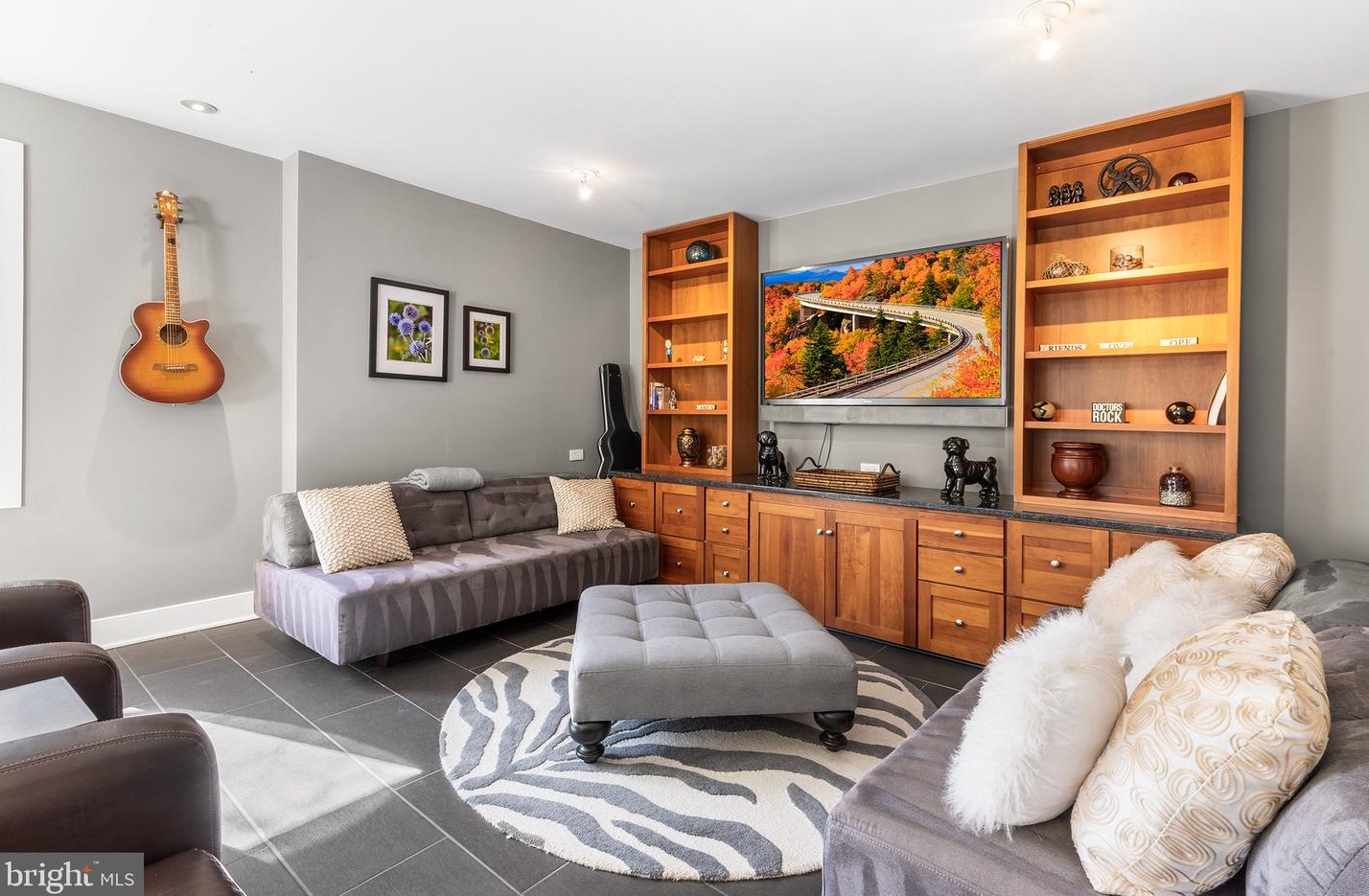 511 Prospect Ave, North Wales PA  19454-3022 exterior