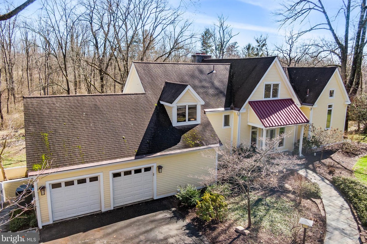 511 Prospect Ave, North Wales PA  19454-3022 exterior