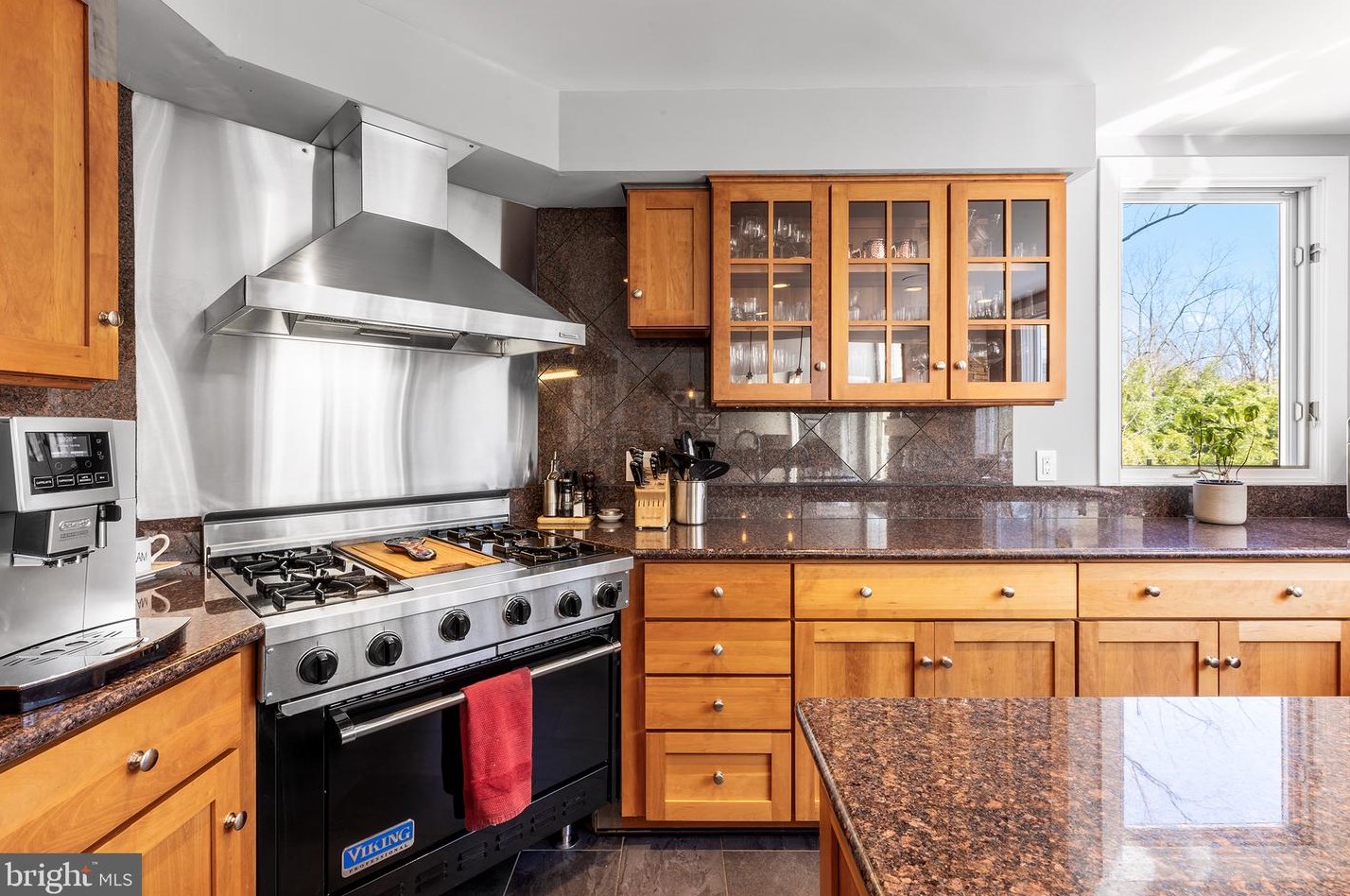 511 Prospect Ave, North Wales PA  19454-3022 exterior