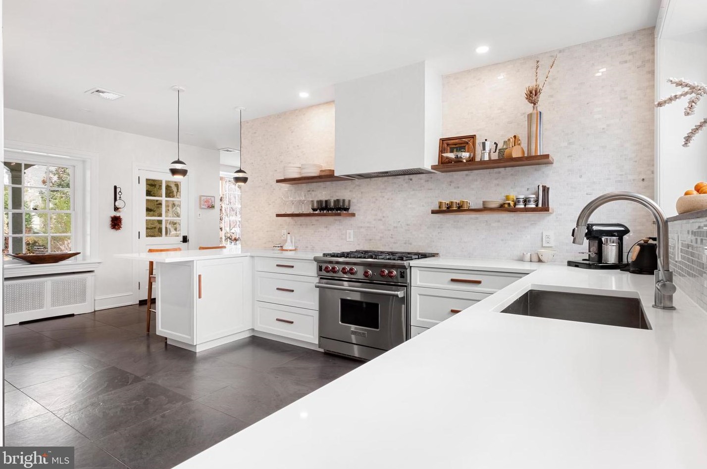 422 Warick Rd, Penn Wynne PA 19096-2343 exterior