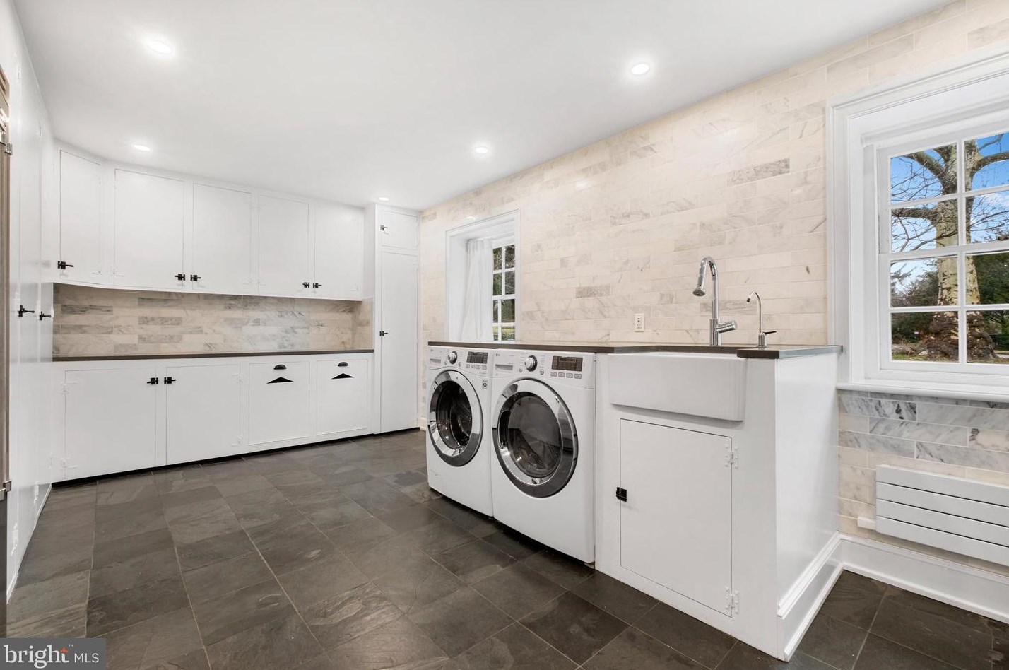 422 Warick Rd, Penn Wynne PA 19096-2343 exterior