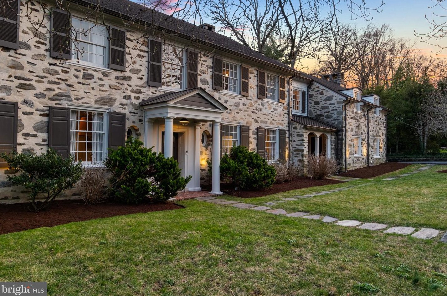 422 Warick Rd, Penn Wynne PA 19096-2343 exterior