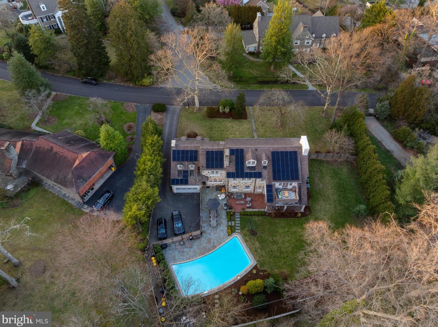 422 Warick Rd, Penn Wynne PA 19096-2343 exterior