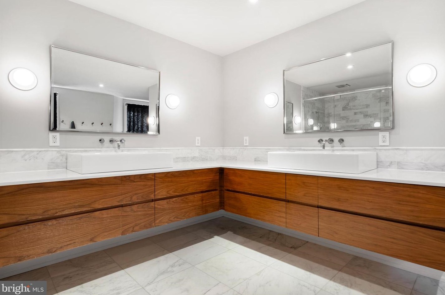 422 Warick Rd, Penn Wynne PA 19096-2343 exterior