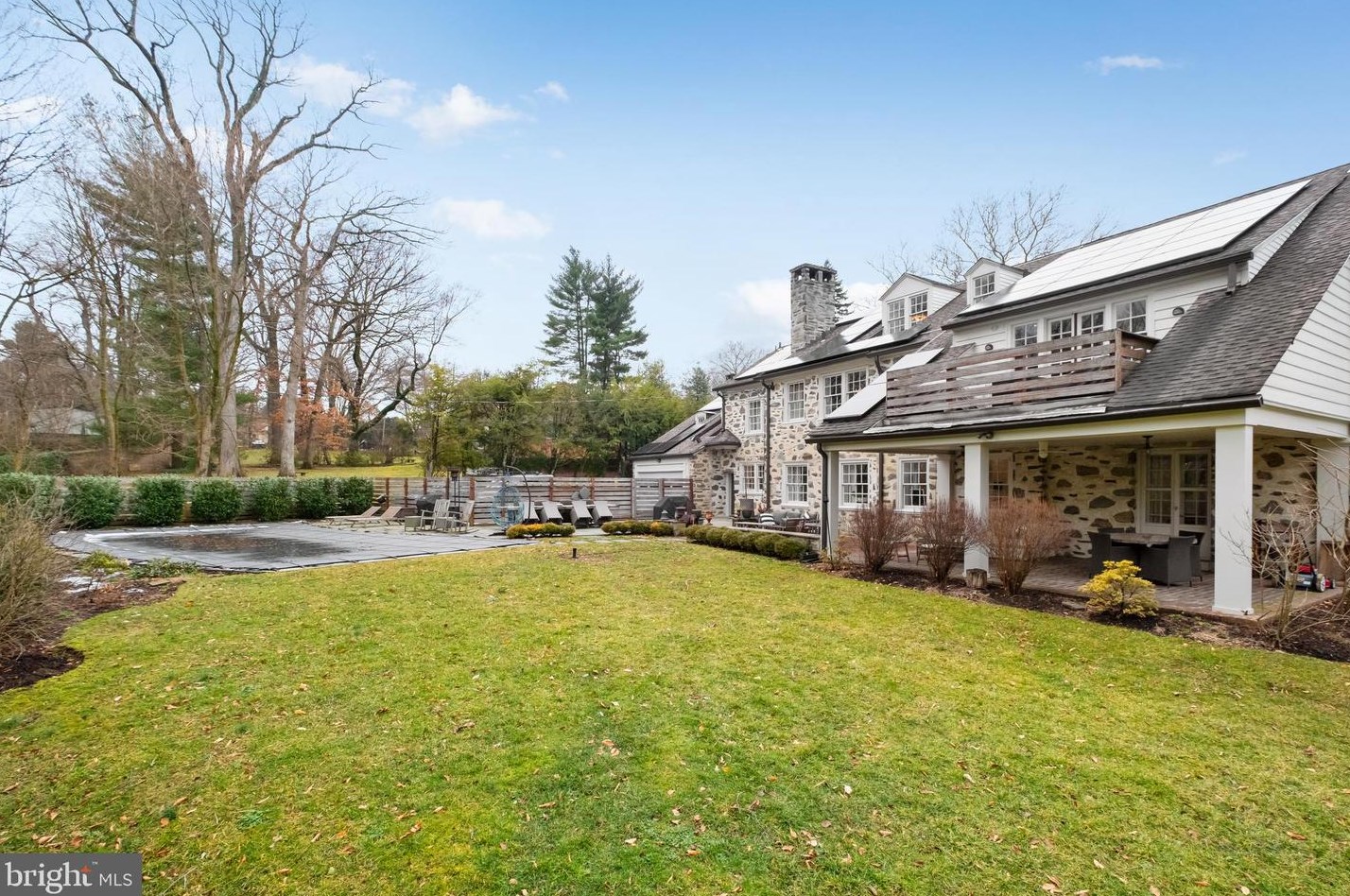 422 Warick Rd, Penn Wynne PA 19096-2343 exterior