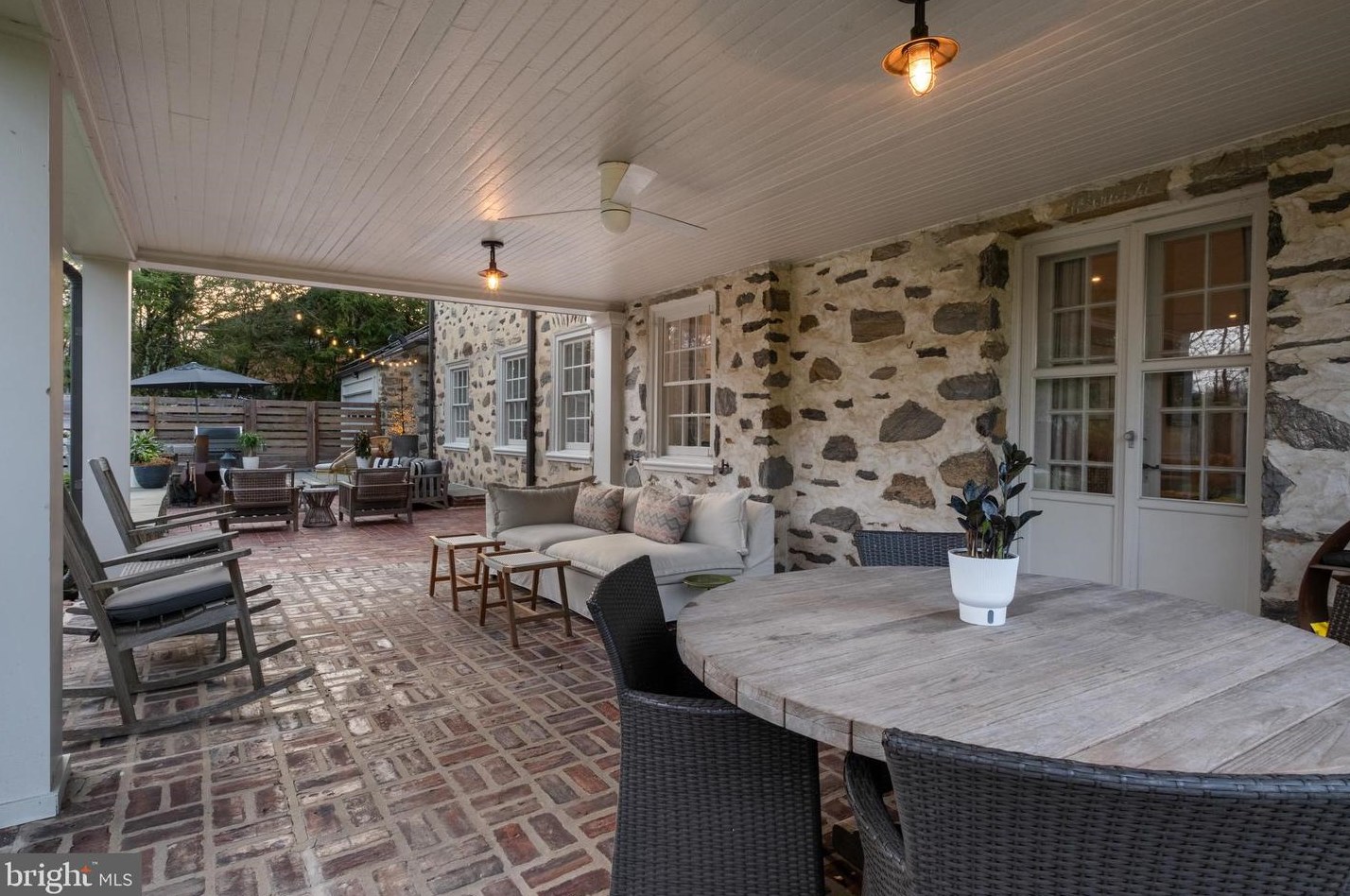 422 Warick Rd, Penn Wynne PA 19096-2343 exterior