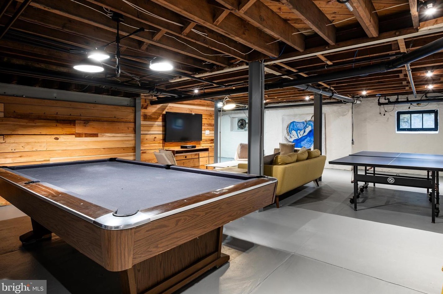 422 Warick Rd, Penn Wynne PA 19096-2343 exterior