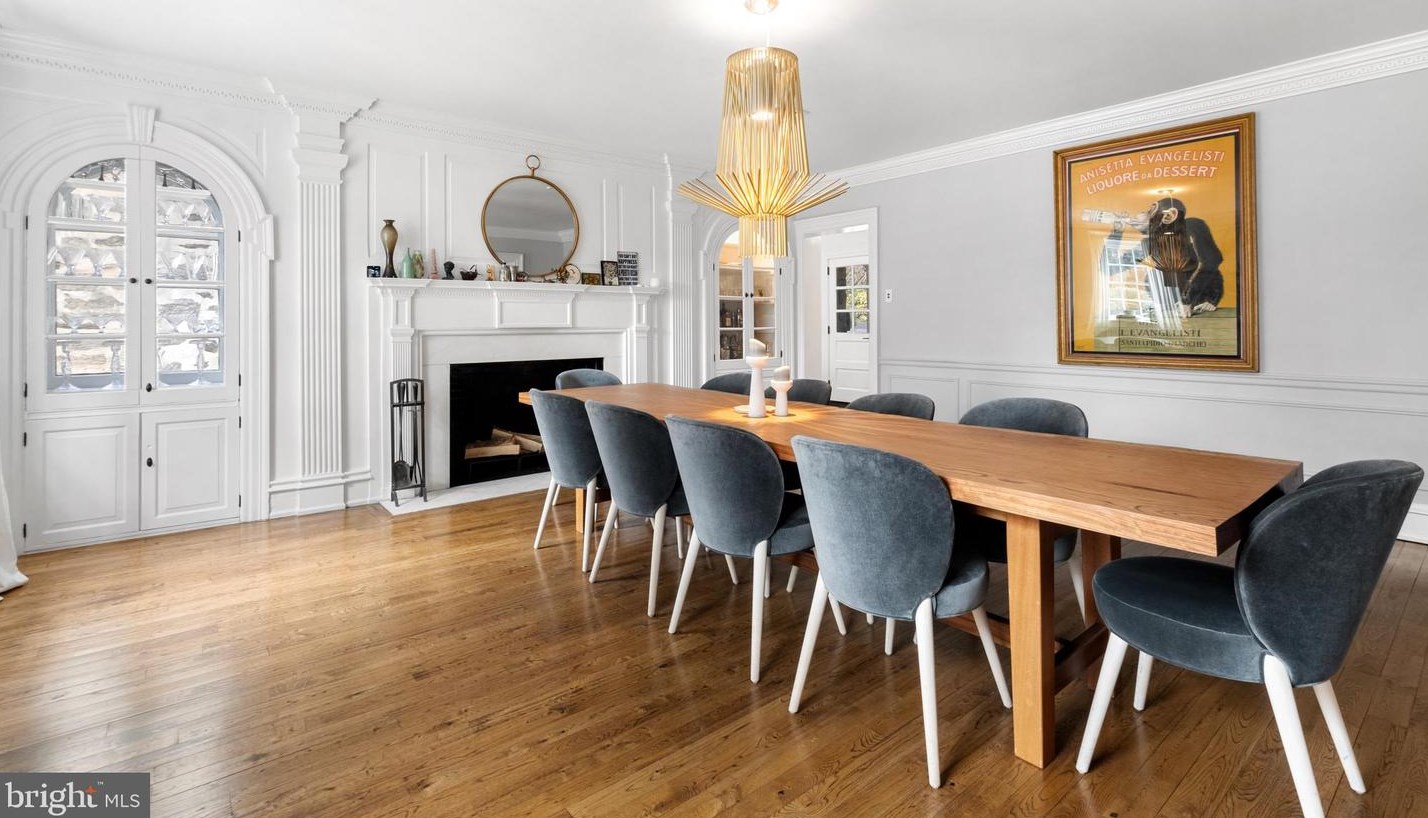 422 Warick Rd, Penn Wynne PA 19096-2343 exterior