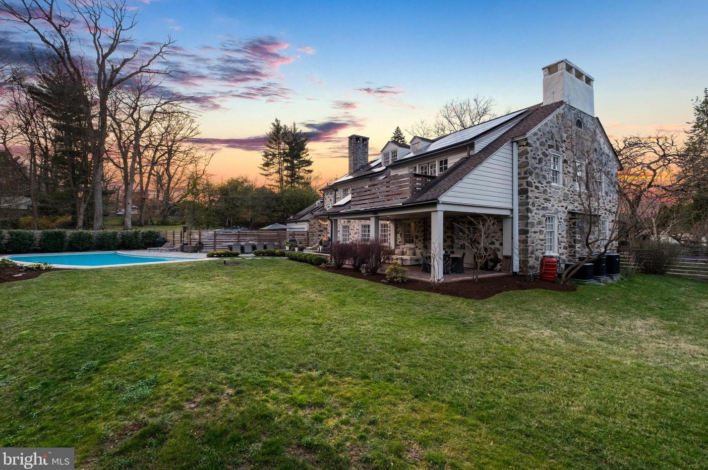 422 Warick Rd, Penn Wynne PA 19096-2343 exterior