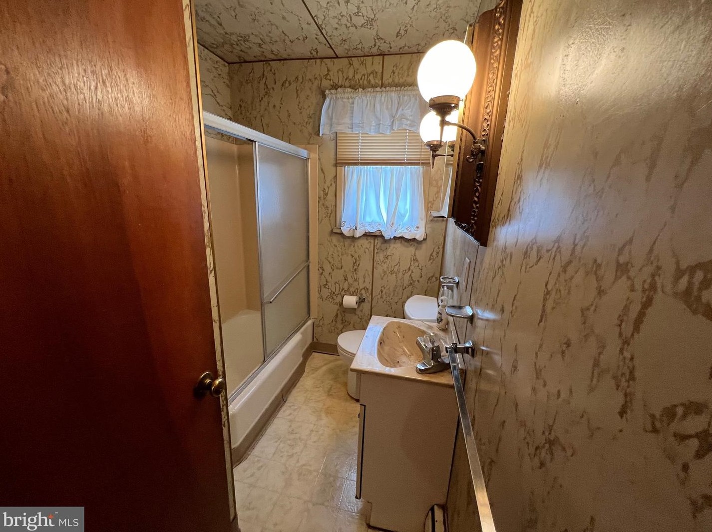 773 Grove St, Norristown PA  19405-1307 exterior