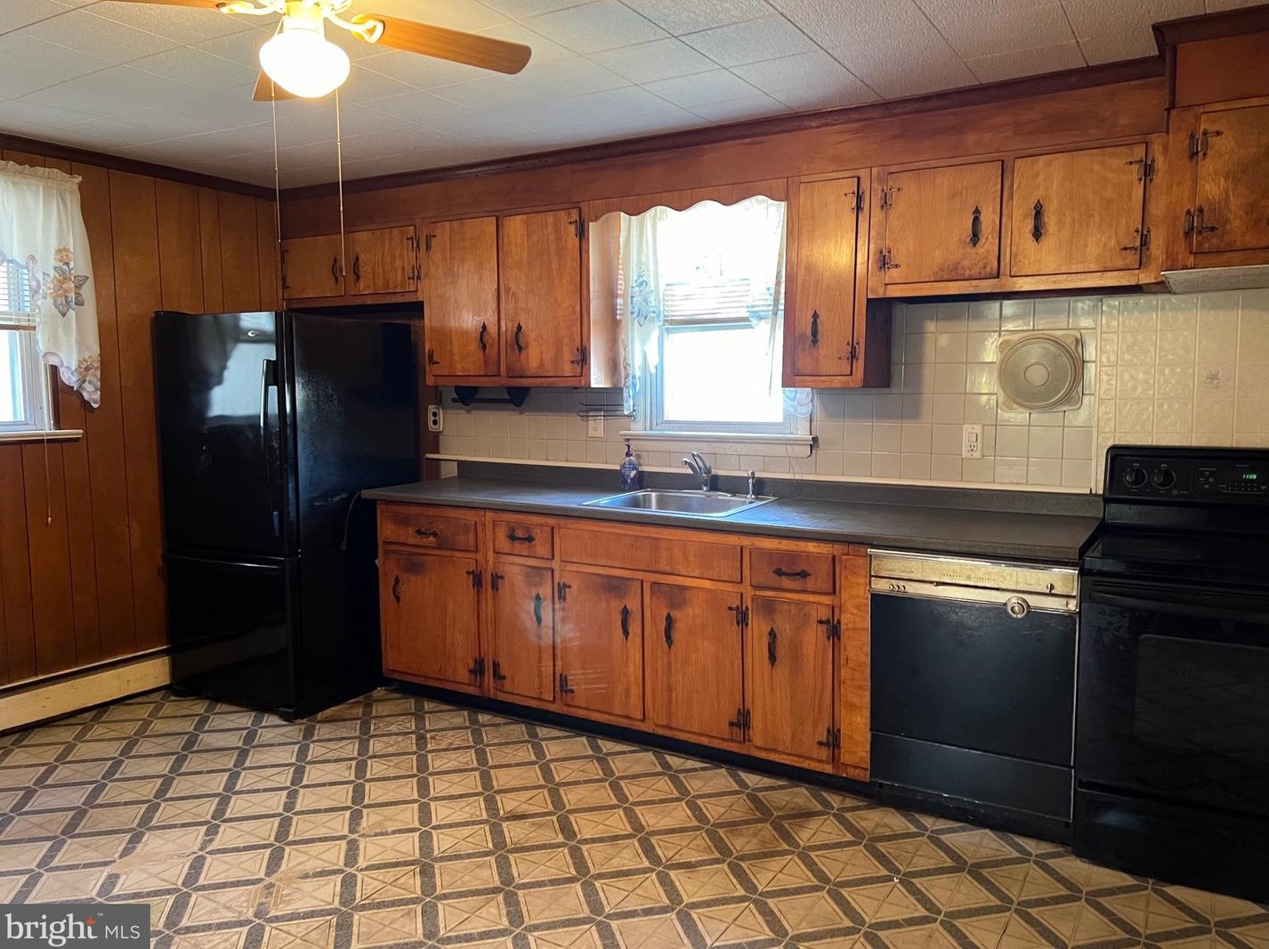 773 Grove St, Norristown PA  19405-1307 exterior