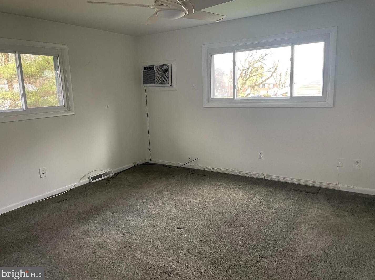 1414 Wistar Dr, Wyncote PA 19095-2313 exterior