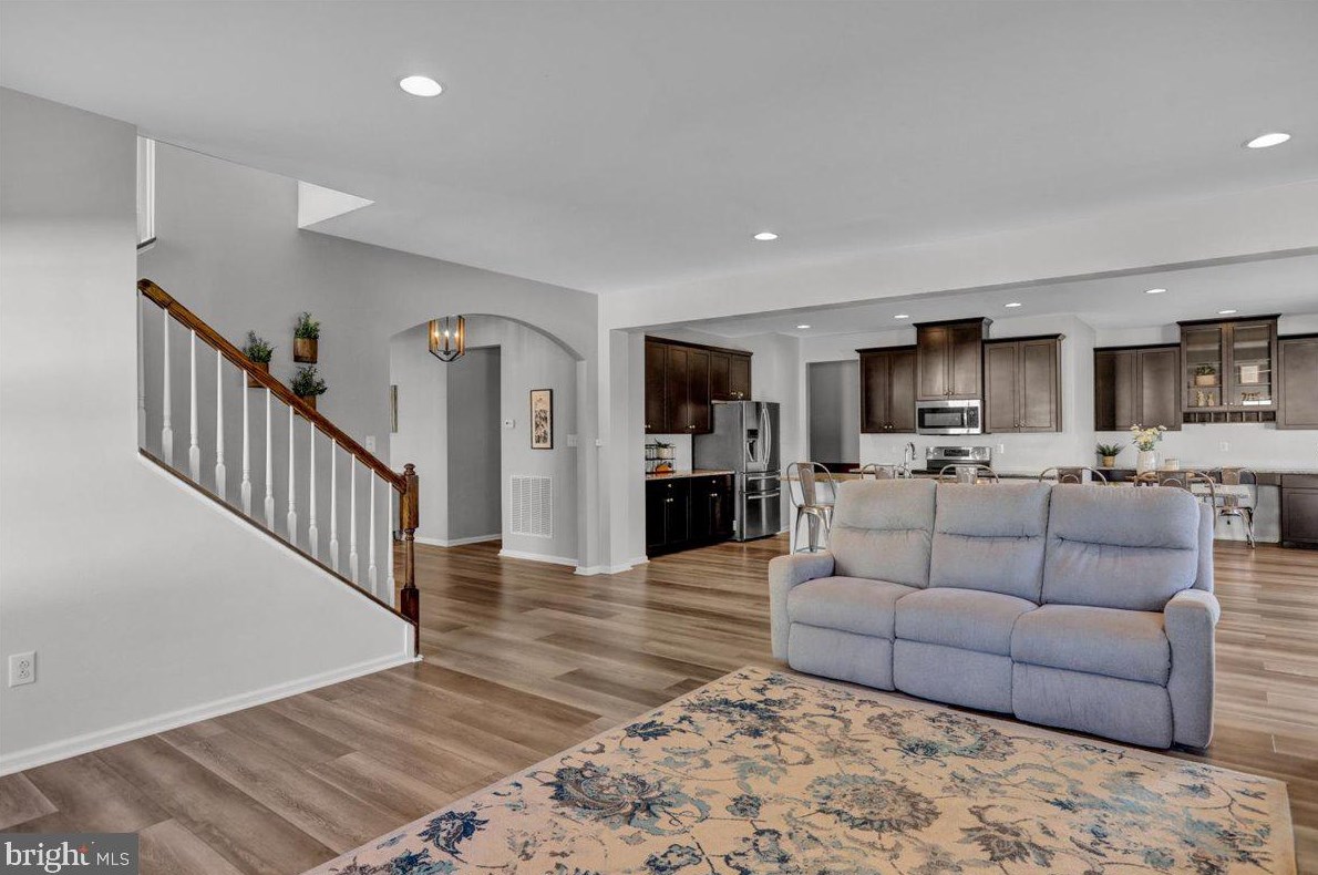 215 Detar Rd, Gilbertsville PA  19525-9447 exterior