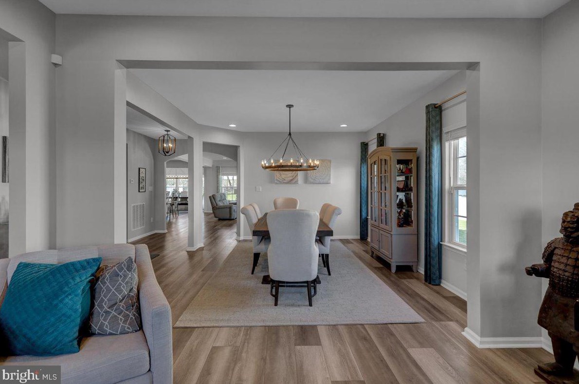 215 Detar Rd, Gilbertsville PA  19525-9447 exterior