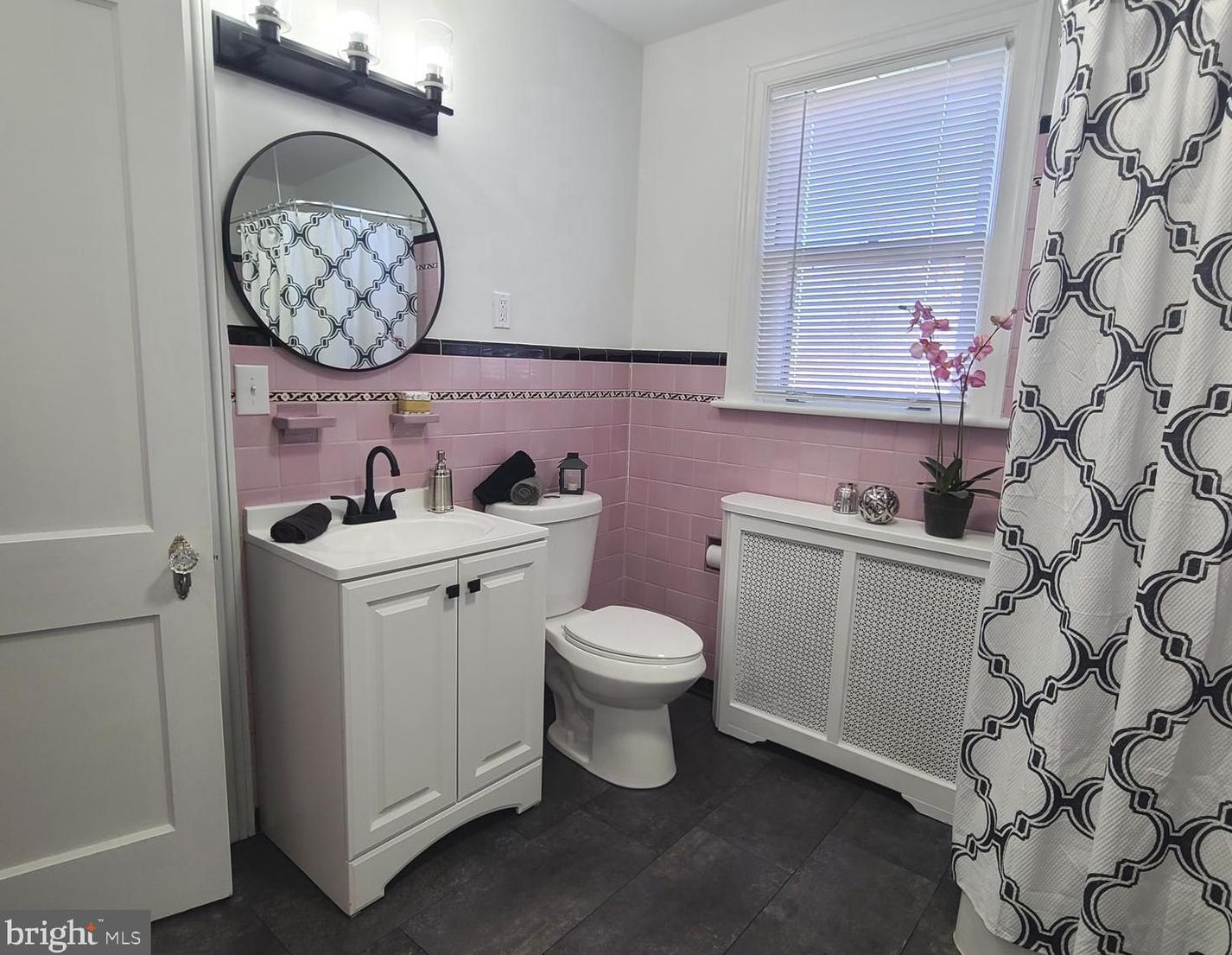 121 Harleysville Pike, Souderton PA  18964-2059 exterior