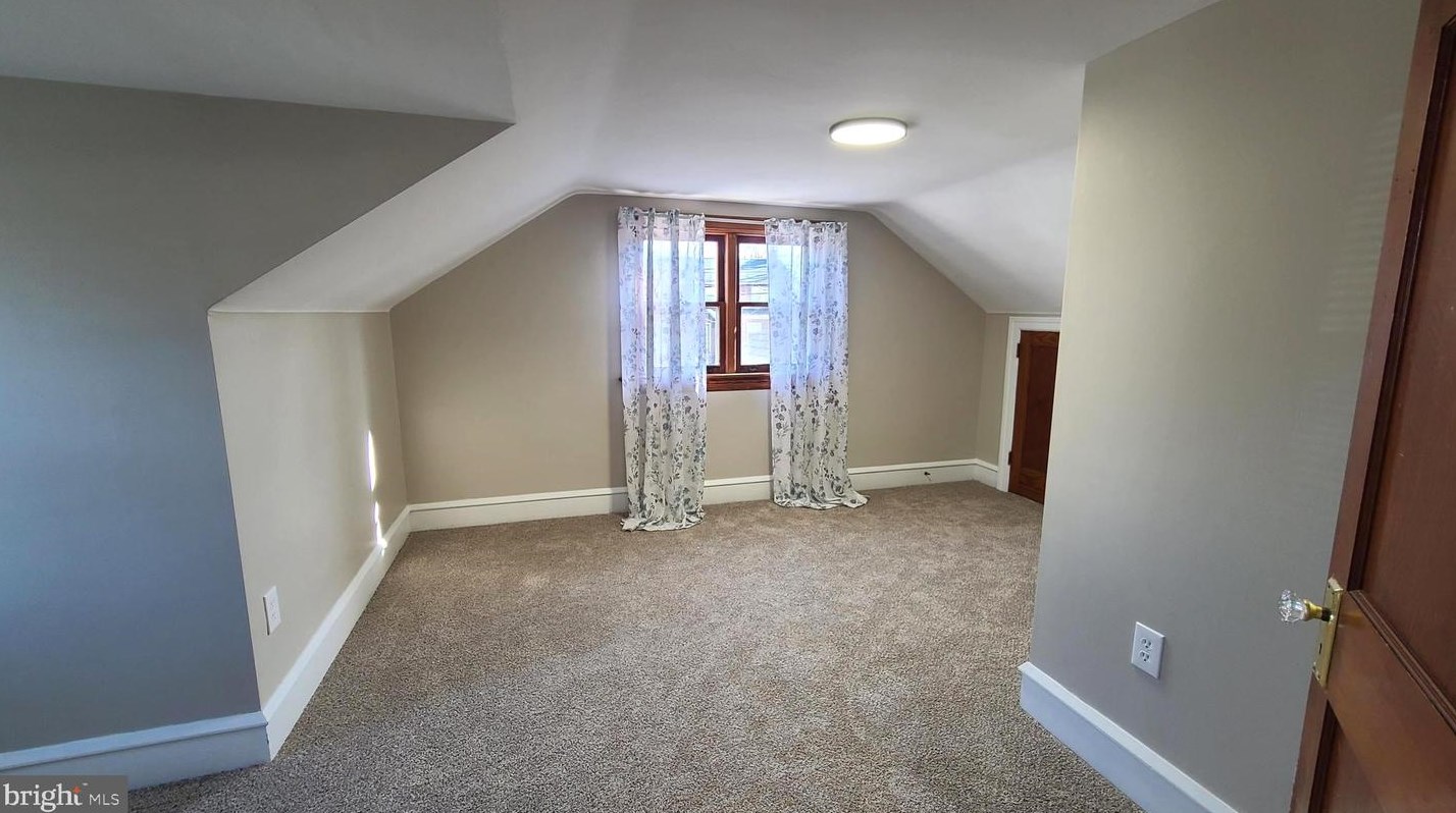 121 Harleysville Pike, Souderton PA  18964-2059 exterior