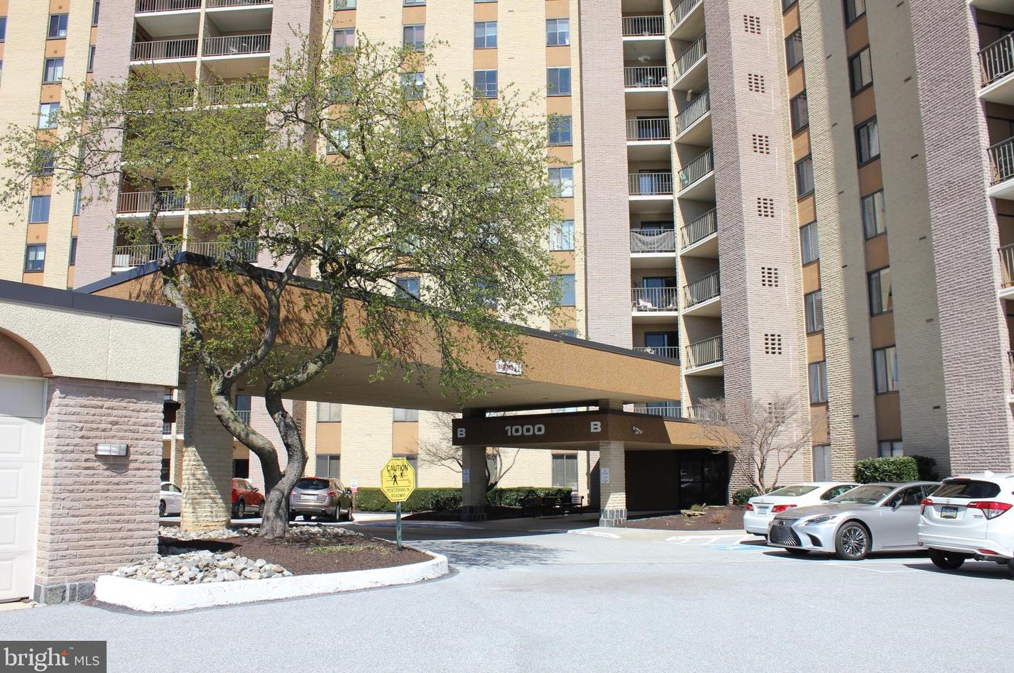 1000 Valley Forge Cir, Norristown PA  19406-4527 exterior