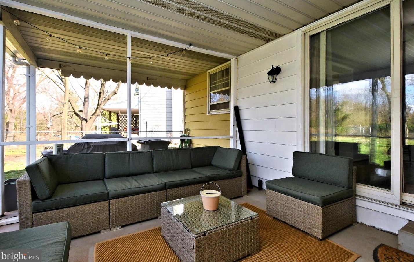 722 Holly Dr, Pottstown PA  19464-3606 exterior